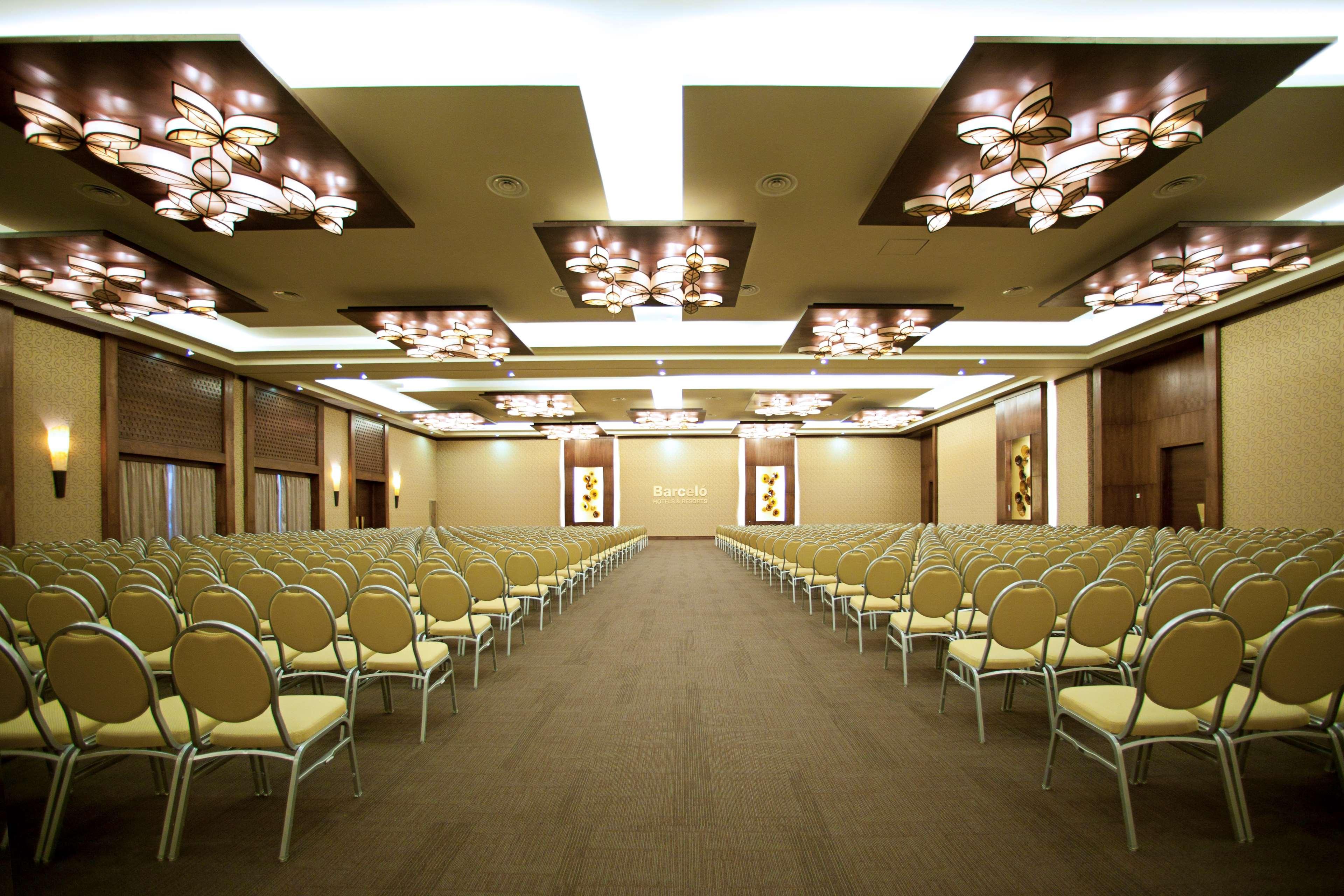 Barceló Bávaro Palace All Inclusive Esterno foto The ballroom