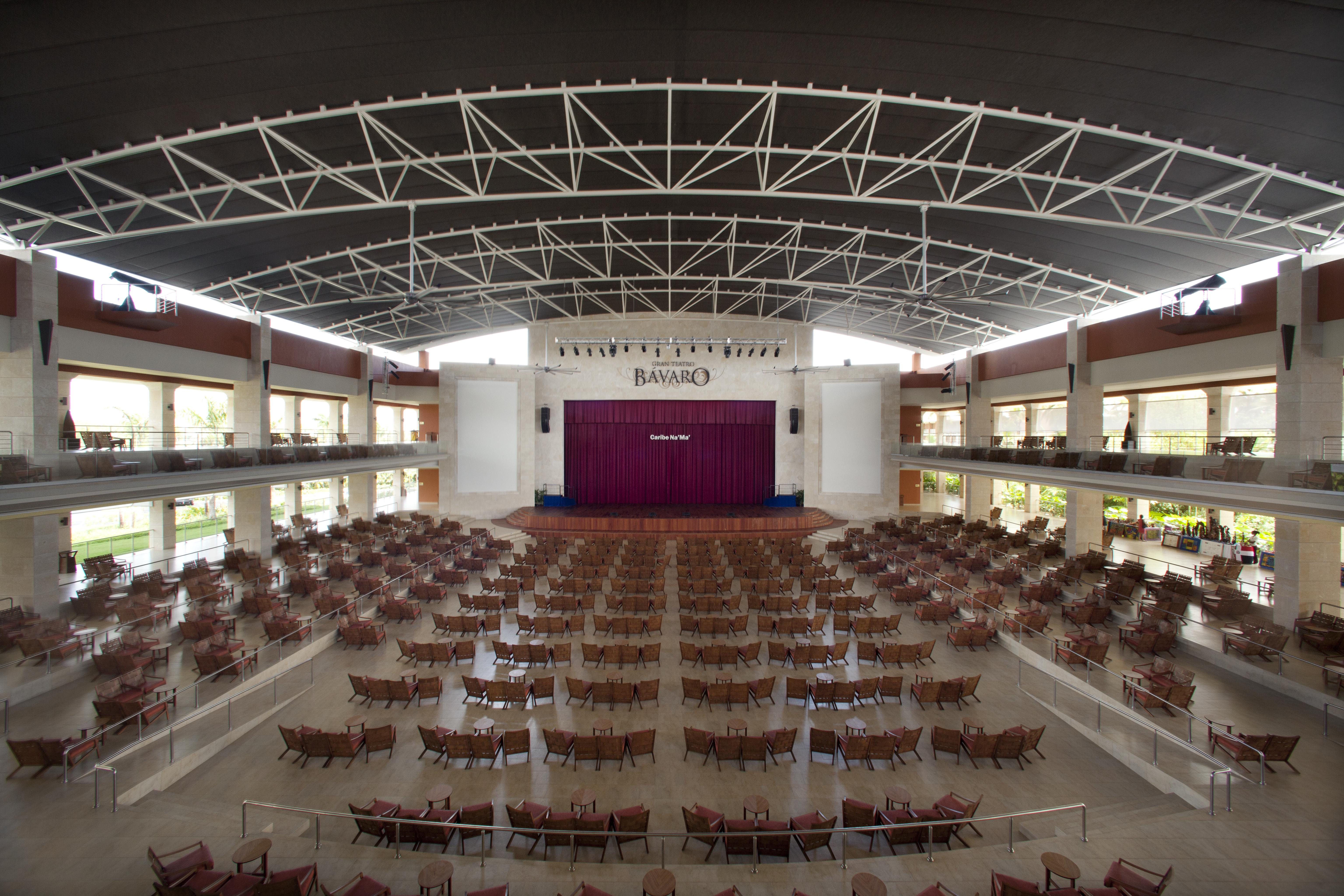 Barceló Bávaro Palace All Inclusive Esterno foto The interior of the main auditorium