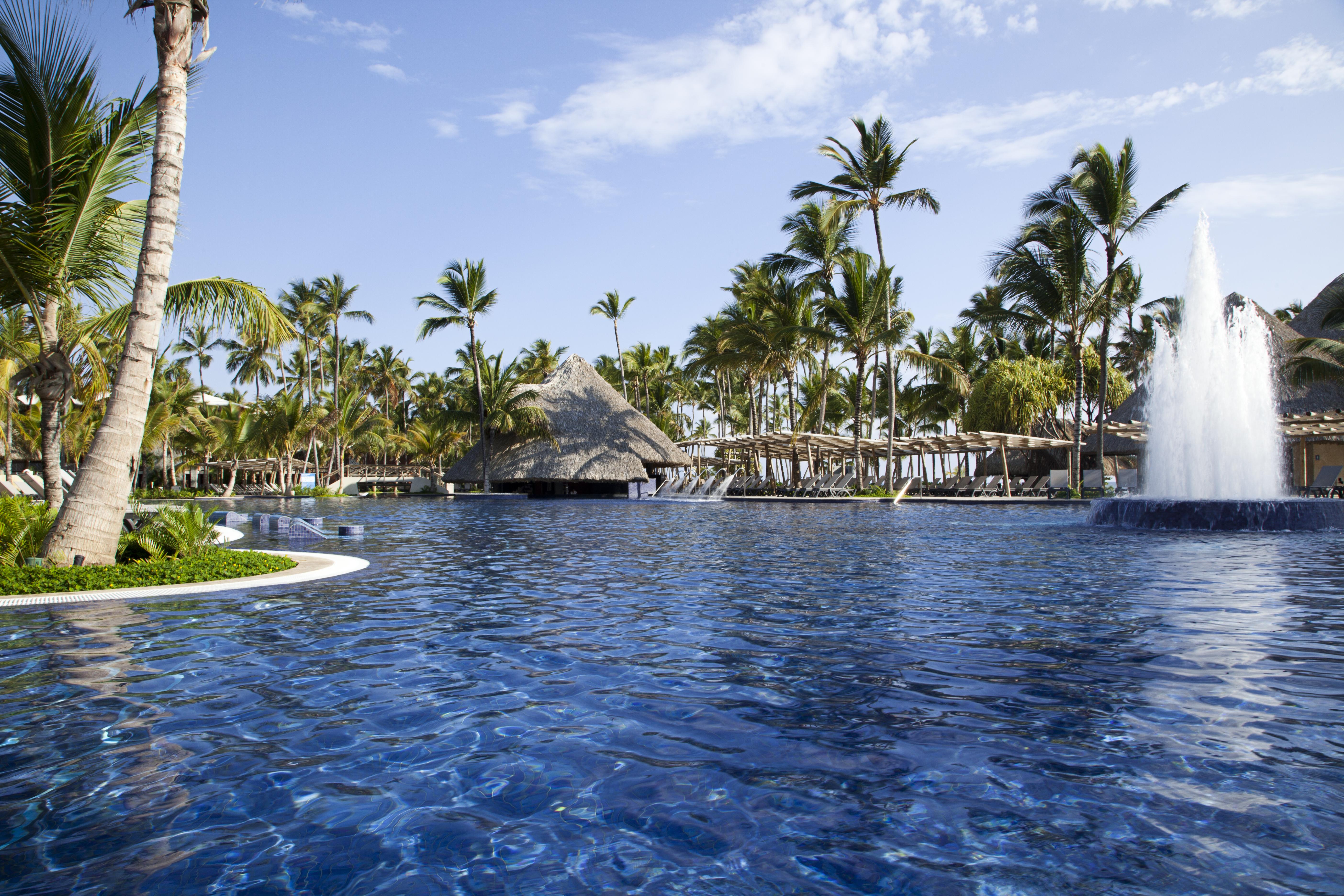 Barceló Bávaro Palace All Inclusive Esterno foto Hard Rock Hotel