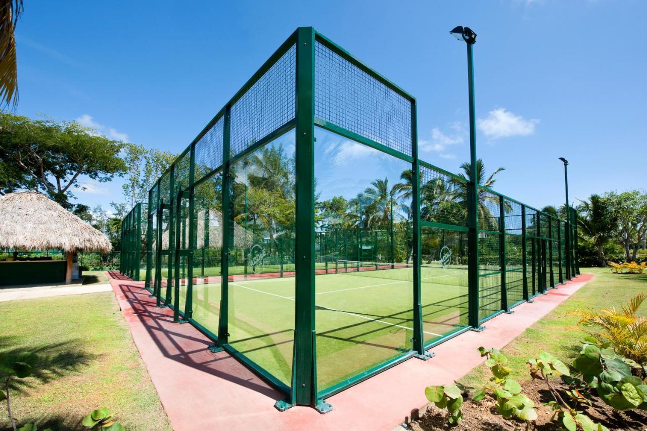 Barceló Bávaro Palace All Inclusive Esterno foto A paddle tennis court